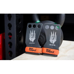 BEAR KOMPLEX 3 HOLE HAND GRIPS - CARBON FIBER
